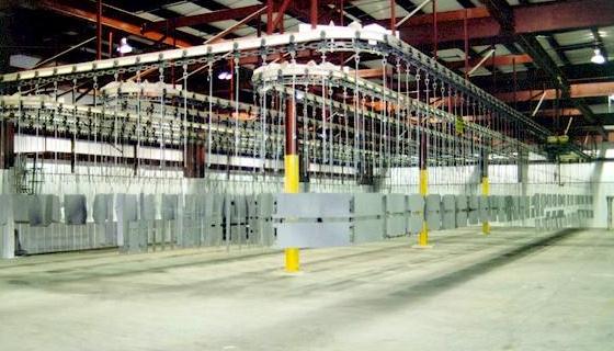 Whether you are looking for a steady continuous flow through your process or you are interested in a conveyor system that diverts your products to different areas throughout your facility, TTX engineers design your material handling method to meet your needs.